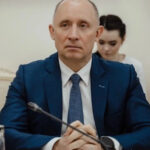 Un viceguvernator rus a sustras un miliard de ruble menționați pentru fortificări în regiunea pe care ar fi trebuit să o protejeze. 2 un viceguvernator rus a furat un miliard de ruble destinat fortificatiilor regiunea pe care trebuia sa o apere 68ac367c9b5a9