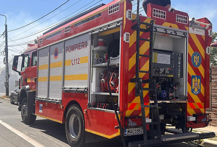Alertă la Constanța: o explozie de gaze într-un imobil de pe strada Dispensarului a lăsat un bărbat cu arsuri de gradul II, internat de urgență. 1 update panica la constanta explozie la o conducta de gaze intr un bloc de pe strada dispensarului un barbat cu arsuri de gradul ii dus la spital 689f345e599fc