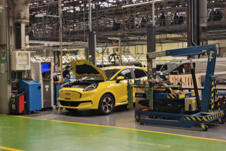 uzina ford otosan din craiova nou record de productie al doilea cel mai mare volum de masini fabricate dar ramane afectata de amanarea rabla 68a36e39988ad