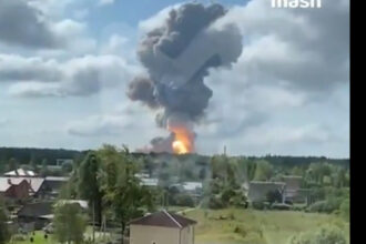 video 11 morti si 130 de raniti in rusia dupa o explozie la o fabrica din regiunea riazan care ar fi fost cauza exploziei 68a060f2e081e