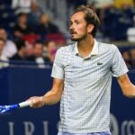A fost eliminat cu stil! Medvedev surprinde lumea tenisului la Mastersul ATP din Toronto 2 video a pierdut si dus a fost medvedev gest nemaivazut in tenis la mastersul atp din toronto 688c866e39816