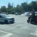 Coliziune spectaculoasă la Arcul de Triumf din București: O agentă de poliție, rănită și transportată la spital. 2 video accident cu o masina a politiei la arcul de triumf din bucuresti o politista a fost ranita si dusa la spital 68aeda0a04482
