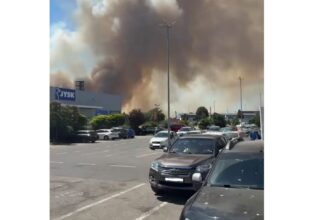 video alerta in medgidia arde vegetatia uscata langa scoala nr 2 68a1b7ee3118f