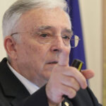 Mugur Isărescu trage un semnal de alarmă: Inflația atinge cote maxime în septembrie. Care sunt previziunile BNR pentru evoluția prețurilor? 2 video avertismentul lui mugur isarescu varf al inflatiei in luna septembrie care e estimarea bnr privind cresterea preturilor 689b3bf1e001f