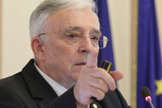 video avertismentul lui mugur isarescu varf al inflatiei in luna septembrie care e estimarea bnr privind cresterea preturilor 689b3bf1e001f
