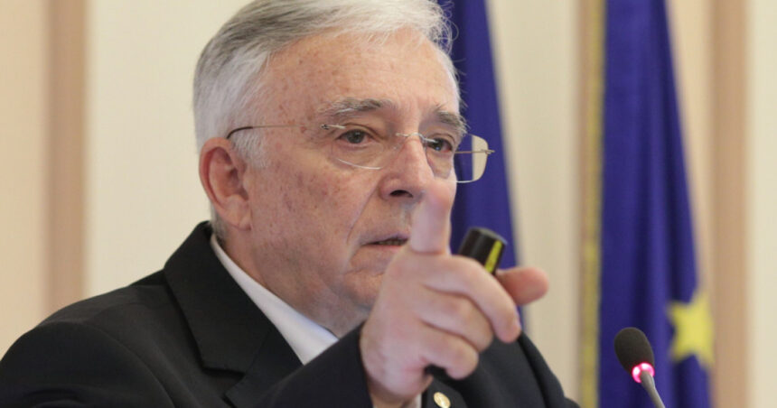 Mugur Isărescu trage un semnal de alarmă: Inflația atinge cote maxime în septembrie. Care sunt previziunile BNR pentru evoluția prețurilor? 1 video avertismentul lui mugur isarescu varf al inflatiei in luna septembrie care e estimarea bnr privind cresterea preturilor 689b3bf1e001f