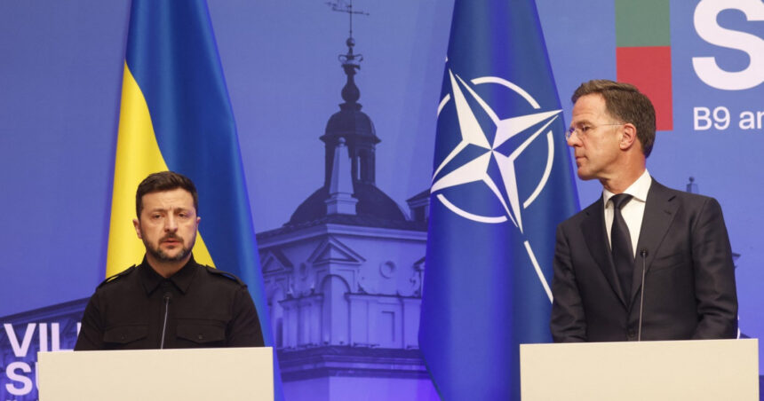 Rezultatele discuției dintre Zelenski și Rutte: Aliații Kievului trebuie să asigure garanții solide de securitate. Mesajul liderului NATO. 1 video concluziile intalnirii zelenski rutte aliatii kievului trebuie sa ofere garantii credibile de securitate apelul facut de seful nato 68a8b70bb9e87