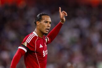 video exclusiv jucatorul care l a dat pe spate pe virgil van dijk ceva ce toti vrem sa vedem 68a1895759517