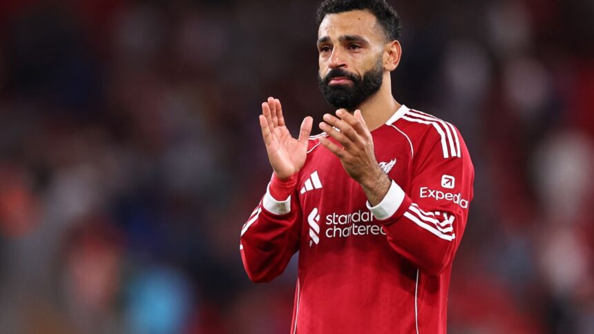 Mohamed Salah, emoții copleșitoare în fața suporterilor, plângând după victoria Liverpool împotriva Bournemouth 4-2 1 video exclusiv mohamed salah singur in fata peluzei in lacrimi dupa liverpool bournemouth 4 2 68a0183337c03