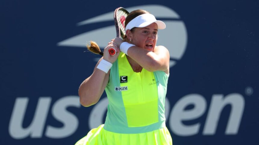 Conflicte aprinse la US Open: Ostapenko și Townsend, foste „cunoștințe” ale Simonei Halep, se ceartă fără milă! 1 video fostele cunostinte ale simonei halep ostapenko si townsend cearta apriga la us open letona si a pierdut cumpatul 68affbe873d35