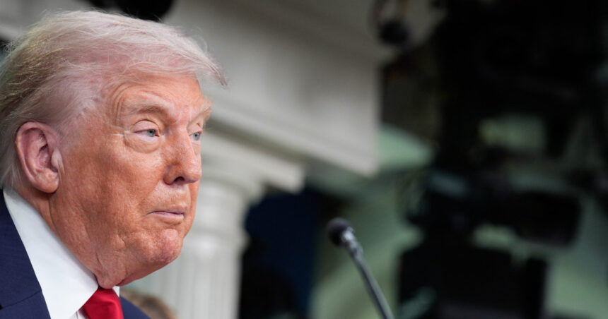 Trump încurcă planurile: Se pregătește să zboare spre Rusia pentru o întâlnire cu Putin, vineri! 1 video gafa lui donald trump merg vineri in rusia ma intalnesc cu putin 689a15e1215ce