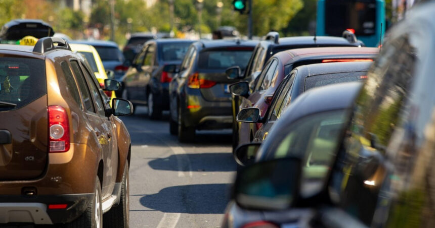 Guvernul majorizează impozitele pe bunuri: taxe mai mari pentru case și automobile 1 video guvernul creste taxele pe proprietati impozite mai mari pe locuinte si masini 68b022e642b14