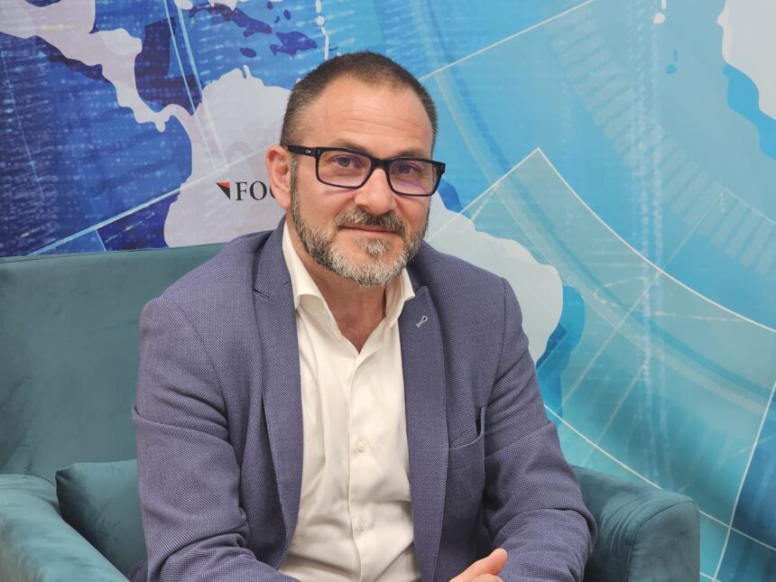 Horia Constantinescu, sub lupa autorităților: denunțuri fără temei și clasare de cauză! 1 video horia constantinescu a avut microfoane in masina si telefoane ascultate dupa o serie de denunturi formulate de un coleg la final dna a dispus clasare cele sesizate nu se confirma 68913fccea742