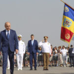 Ilie Bolojan, contestat la Constanța înainte de discursul de Ziua Marinei: „Să depășim împreună aceste momente dificile” 2 video ilie bolojan huiduit la constanta inaintea discursului de ziua marinei sa trecem peste aceasta perioada dificila 689eef3ba1f4d