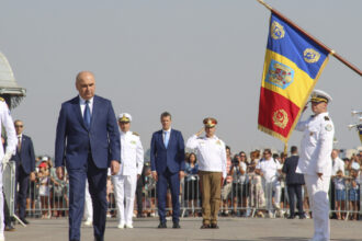 video ilie bolojan huiduit la constanta inaintea discursului de ziua marinei sa trecem peste aceasta perioada dificila 689eef3ba1f4d