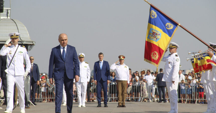 Ilie Bolojan, contestat la Constanța înainte de discursul de Ziua Marinei: „Să depășim împreună aceste momente dificile” 1 video ilie bolojan huiduit la constanta inaintea discursului de ziua marinei sa trecem peste aceasta perioada dificila 689eef3ba1f4d