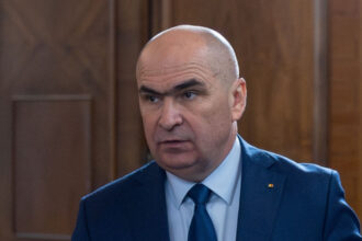 video ilie bolojan mesaj catre sindicate sunt prea putini umeri in economia reala pe care sta tara nu e usor sa luam toate aceste masuri 68b19fbe5cea3