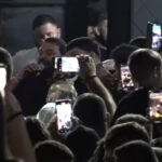 În mijlocul crizei economice, o primărie cu doar 2.300 de suflete a investit 59.000 de lei pentru a aduce muzica lui Florin Salam la sărbătoarea locală! 3 video in plina criza economica o primarie cu 2 300 de locuitori a platit 59 000 lei pentru ca florin salam sa cante la zilele comunei 6894b7e2aff8f