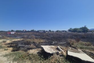 video incendiu in costinesti stins cu sprijinul jandarmilor si al politistilor 68a73601c66c7