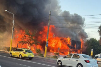 video incendiu puternic in mamaia a ars un fost club 6894ec251f93e