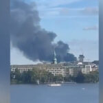 Flăcări devastatoare în portul Hamburg: Pompierii în acțiune pentru a stinge infernul 3 video incendiu urias in portul hamburg zeci de pompieri au fost mobilizati pentru a lupta cu flacarile 68aee41124021
