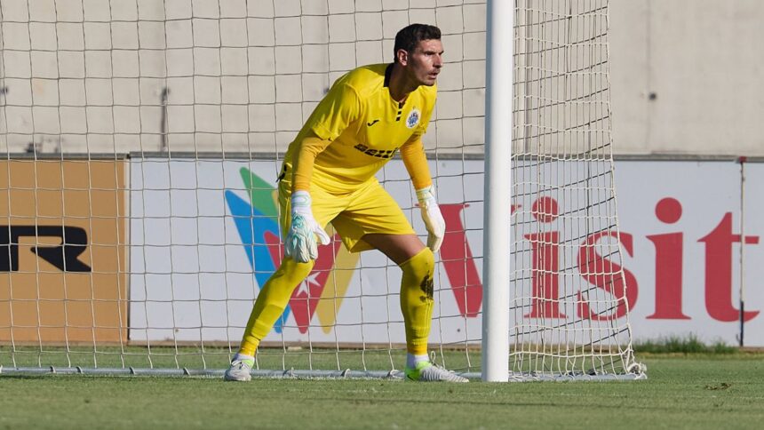 Laurențiu Brănescu, supus asediului: 7 goluri primite în Conference League! 1 video laurentiu branescu a incasat 7 goluri in conference league 688c67cfaf875