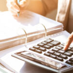 Măsurile din Al Doilea Pachet care impactează viața cotidiană a românilor: de la creșterea impozitului pe locuințe până la taxa pe livrări. 3 video masurile din pachetul al doilea care ii afecteaza direct pe romanii de rand de la impozitul pe locuinta majorat la taxa pe colete 68aec10282902