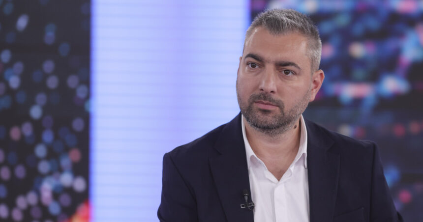 „Învins de o capcană: Sebastian Popescu vorbește despre acuzațiile care îl vizează” 1 video mi s a intins o capcana sebastian popescu s a prezentat la controlul judiciar ce spune despre acuzatiile care i se aduc 68affd81f17f4