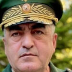 Atacul surprinzător asupra vehiculului generalului rus Esedulla Abacev în zona Kursk: Comandantul a suferit răni severe 3 video momentul in care masina generalului rus esedulla abacev a fost vizata de ucraineni in regiunea kursk comandantul a fost grav ranit 68a5d09884e4b