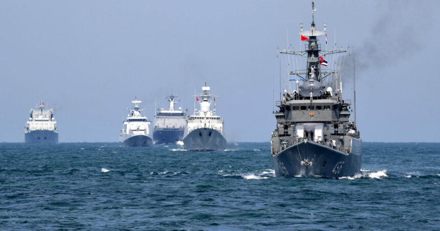 Navele Chinei au ajuns la Vladivostok pentru manevre comune cu Rusia. Descoperă componentele esențiale ale flotei lui Xi Jinping! 1 video nave chineze au sosit la vladivostok pentru exercitii comune cu rusia cum arata piesele de rezistenta din flota lui xi jinping 688c64d13d25b