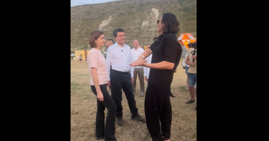 Nicușor Dan, alături de Maia Sandu, a strălucit la Festivalul Lupilor din Republica Moldova! 1 video nicusor dan a participat alaturi de maia sandu la festivalul lupilor din republica moldova 6898381555e56