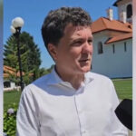 Nicușor Dan dezvăluie motivele vizitei sale la mănăstire, în loc să fie prezent la festivitățile dedicate Zilei Marinei: „Nu am dorit să fac publicitate” 3 video nicusor dan explica de ce a mers la manastire in loc sa participe la ceremoniile de ziua marinei nu am vrut sa fac anunt 689f4e184a172