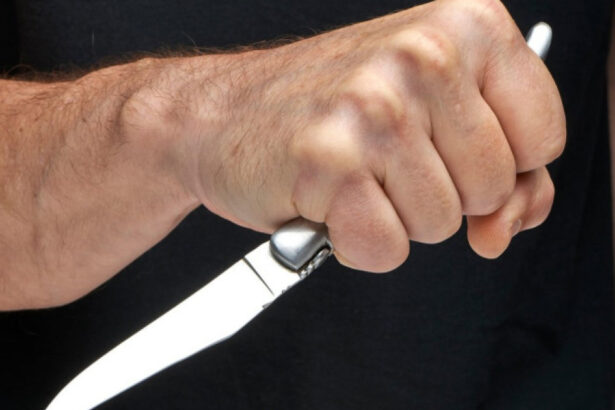 video o femeie a fost injunghiata in plina strada de fostul partener in buftea impotriva atacatorului fusese emis ordin de protectie 688c73b407c05