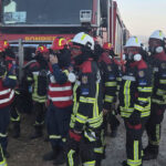 Pompierii români, în acțiune în Grecia, mobilizați pentru a combate un incendiu de vegetație în Anatoliki Attiki 2 video pompierii romani aflati in misiune in grecia chemati sa stinga un incendiu de vegetatie in anatoliki attiki 689a3208b6459