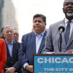 Primarul din Chicago ripostează la atacurile lui Trump asupra imigrației: „Situația este de necontrolat!” 2 video primarul din chicago il sfideaza pe trump care vrea sa opreasca imigratia e scapat de sub control 68b49aafc3af1