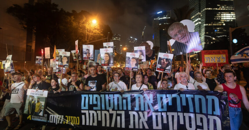 Mase de oameni în stradă în Israel, contestând planul lui Netanyahu de a prelua controlul asupra orașului Gaza 1 video proteste uriase in israel impotriva planului lui netanyahu de a ocupa complet orasul gaza 68985ed1b12d0