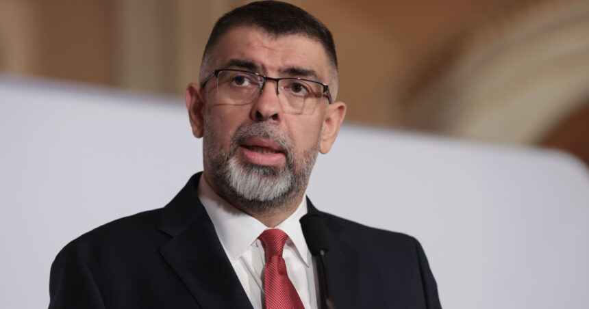 Robert Cazanciuc vorbește despre candidatura lui Titus Corlățean la conducerea PSD: „Consider că este vestea sezonului estival” 1 video robert cazanciuc despre candidatura lui titus corlatean la sefia psd cred ca este stirea verii 689a3215062c7