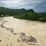 Rusia impune măsuri de urgență într-o destinație turistică de pe țărmul Mării Negre 2 video rusia declara stare de urgenta intr o zona turistica de la marea neagra 68907ff5465ac