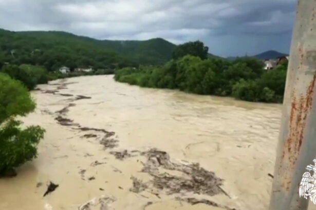 video rusia declara stare de urgenta intr o zona turistica de la marea neagra 68907ff5465ac