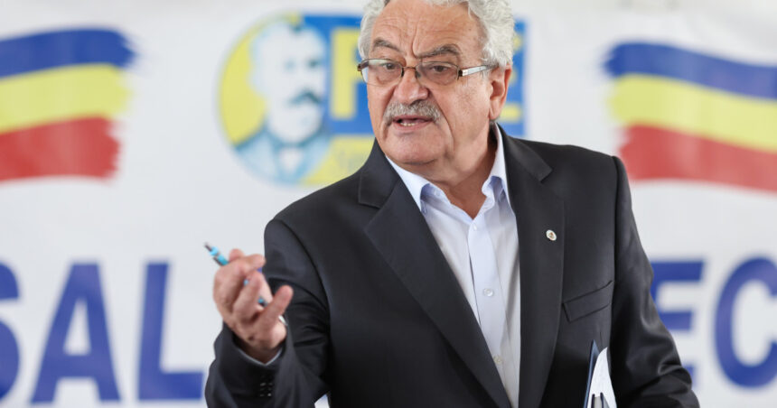 Sindicaliștii din Educație amenință cu proteste, în urma deciziilor din Pachetul 2: „Nu ne vom lăsa pasivi” 1 video sindicalistii din educatie anunta ca blocheaza inceperea scolii dupa masurile din pachetul 2 nu vom sta cu mainile n san 68b1871834a3e