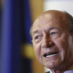 Traian Băsescu se va muta într-un apartament oficial: „Locuința este mult prea vastă” 3 video traian basescu va primi un apartament de protocol casa este mult prea mare 68a46410cfbde