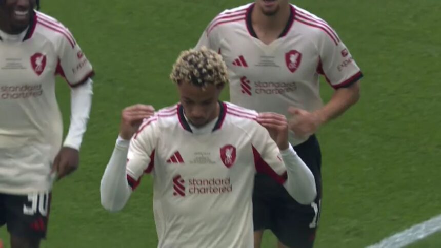 Transferul de 95 de milioane de euro al lui Liverpool a deschis balul în Supercupa Angliei după doar patru minute (VA FI TRANSMIS pe VOYO) 1 video transferul de 95 de milioane de euro al lui liverpool a deschis scorul dupa patru minute in supercupa angliei live pe voyo 6898addbcf873