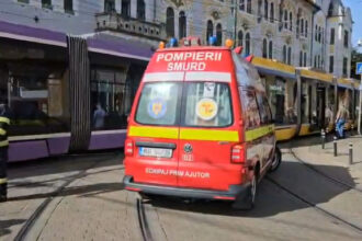videofoto accident grav in timisoara doua tramvaie s au ciocnit trei persoane au fost ranite traficul este complet blocat 68b171ff0eb06