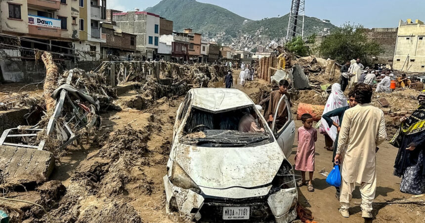 Inundații catastrofale în Pakistan: peste 321 de vieți curmate în ultimele 48 de ore, iar starea de dezastru a fost instituită! 1 videofoto inundatii devastatoare in pakistan cel putin 321 de persoane au murit in ultimele 48 de ore a fost declarata stare de dezastru 68a06ab52064b