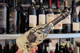 vinul zilei un prosecco bio si vegan cu perlaj fin si note olfactive de pere coapte piersici albe si floare de salcam savurati l ca atare sau alaturi de peste risotto cu legume sau carne alba 68ad5160a2839