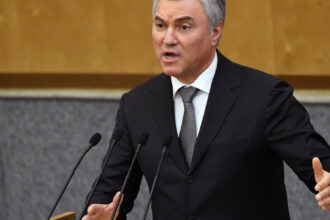vladimir putin l a trimis pe seful deputatilor in china volodin va discuta despre ingerintele externe 68ac1dec462bd