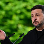 Volodimir Zelenski: Am reiterat dorința de a dialoga cu liderul rus în orice format posibil 3 volodimir zelenski mi am reafirmat disponibilitatea de a ma intalni cu presedintele rus in orice forma 68a9c1356500e
