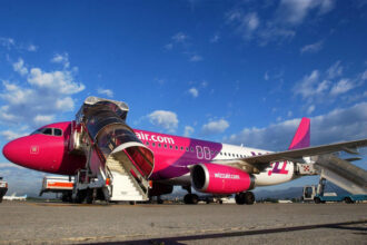 wizz air anunta extinderea la sibiu unde a primit ajutor de stat foto 689221f52b3e7