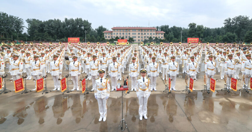 Xi Jinping provoacă Vestul și reunește „Axa instabilității” într-o impresionantă demonstrație militară 1 xi jinping sfideaza occidentul si aduna axa destabilizarii la o grandioasa parada militara 68b295be6f6ac