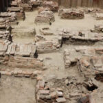 zeci de morminte medievale au fost descoperite in curtea unui liceu lugoj o adevarata fereastra catre trecut 6890677c59117